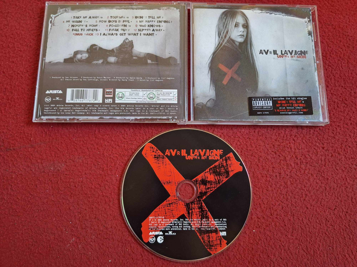 AVRIL LAVIGNE UNDER MY SKIN CD