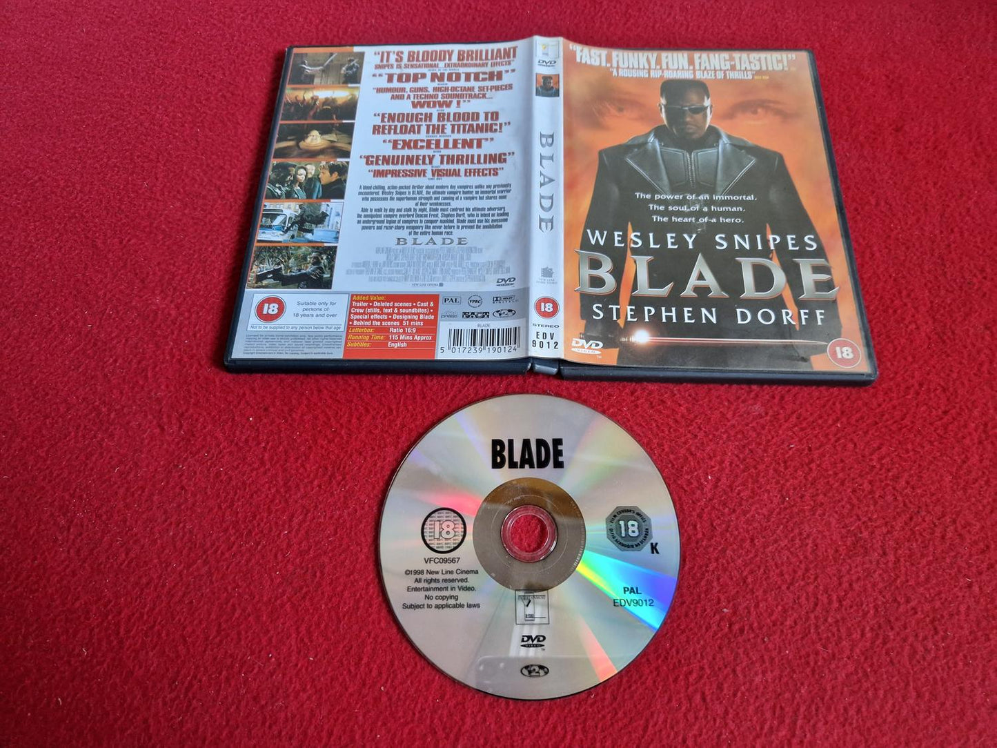 BLADE DVD