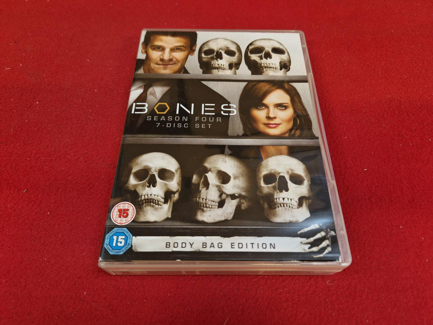 BONES SEASON 4 BOX till DVD
