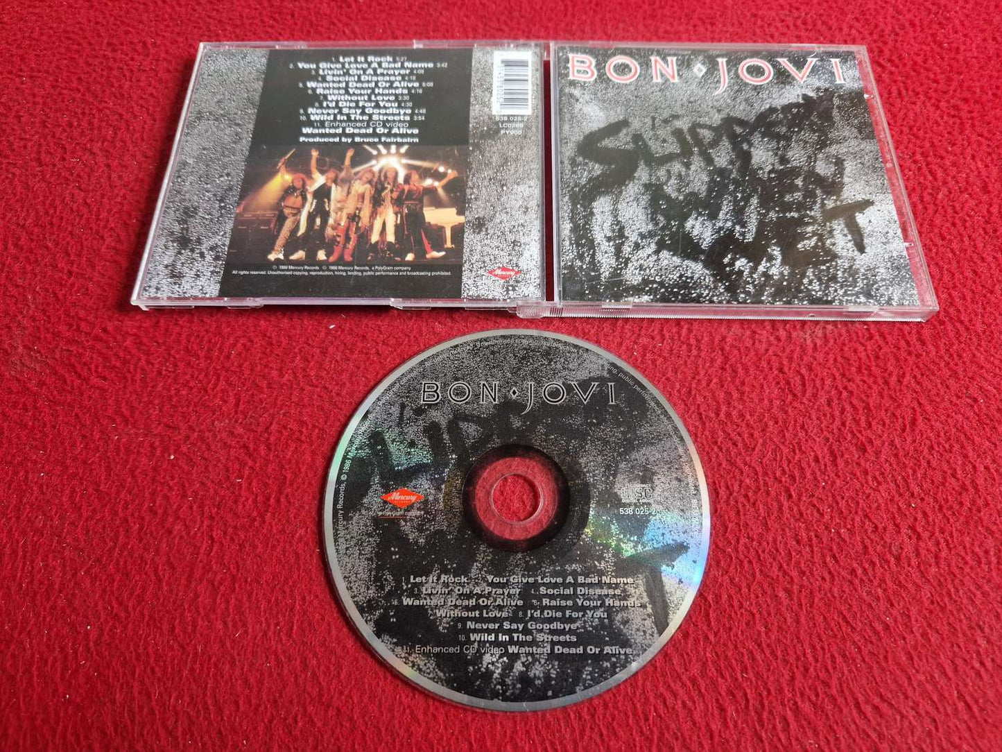 BON JOVI SLIPPERY WHEN WET CD
