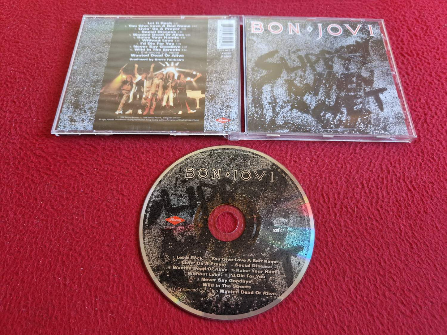 BON JOVI SLIPPERY WHEN WET CD