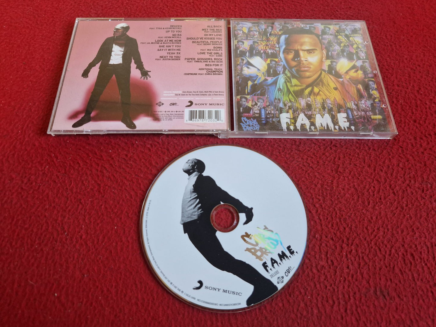CHRIS BROWN F.A.M.E. CD