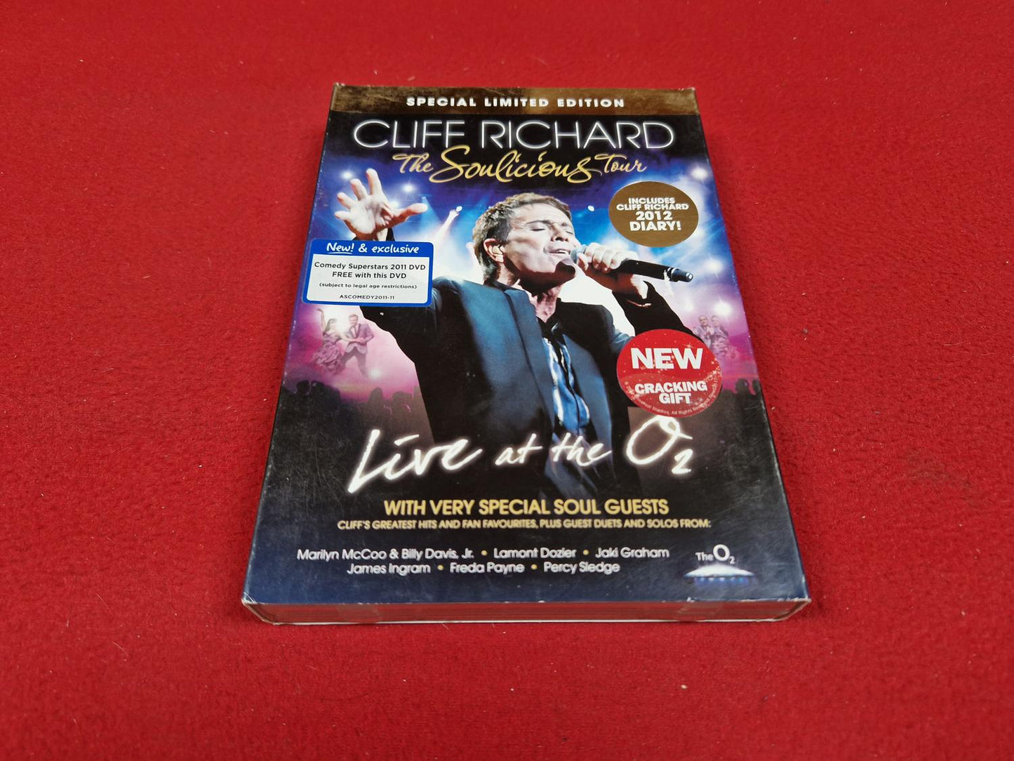 CLIFF RICHARD THE SOULICIOUS TOUR LIVE AT THE O2 BOX till DVD