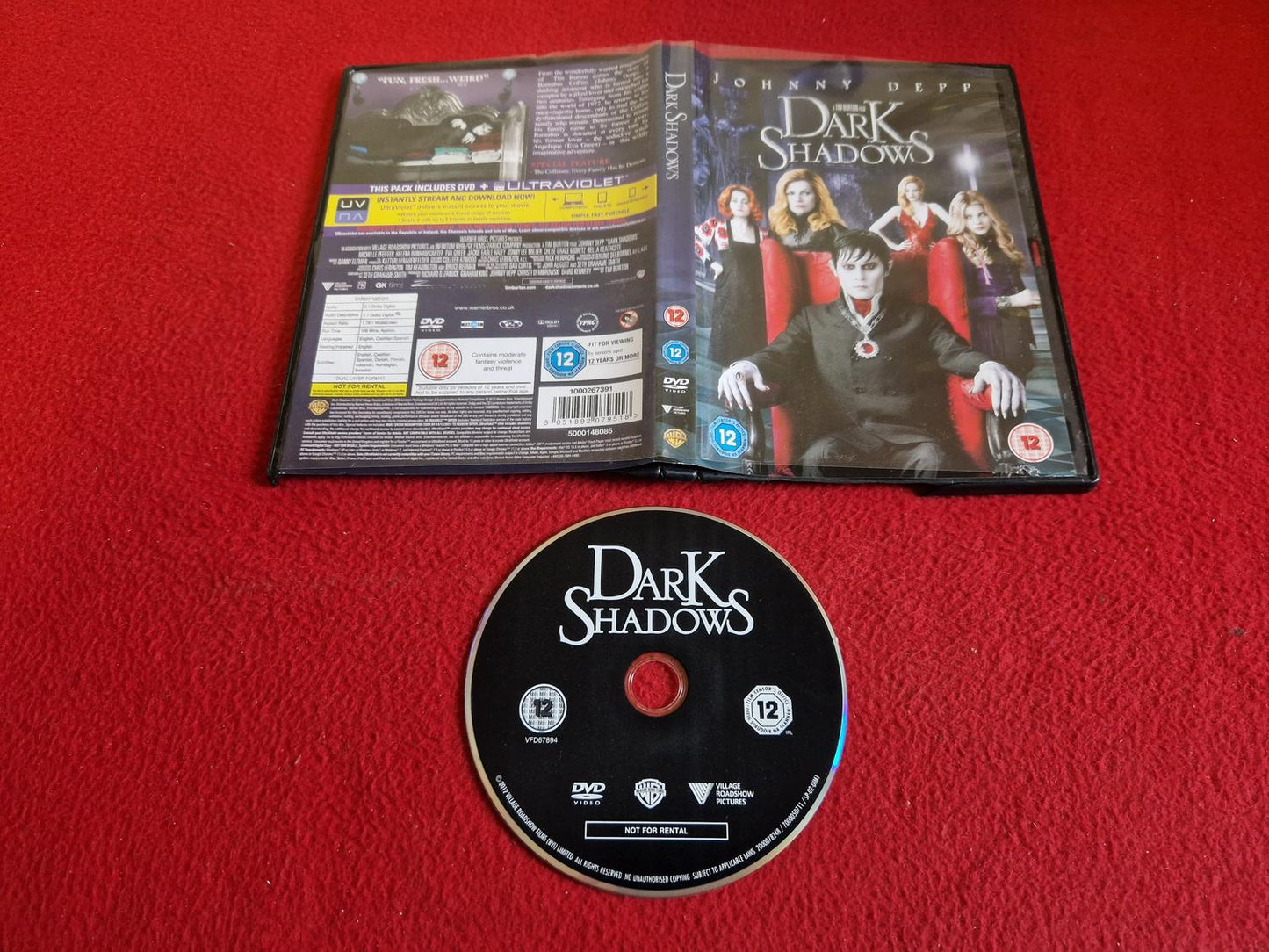 DARK SHADOWS DVD