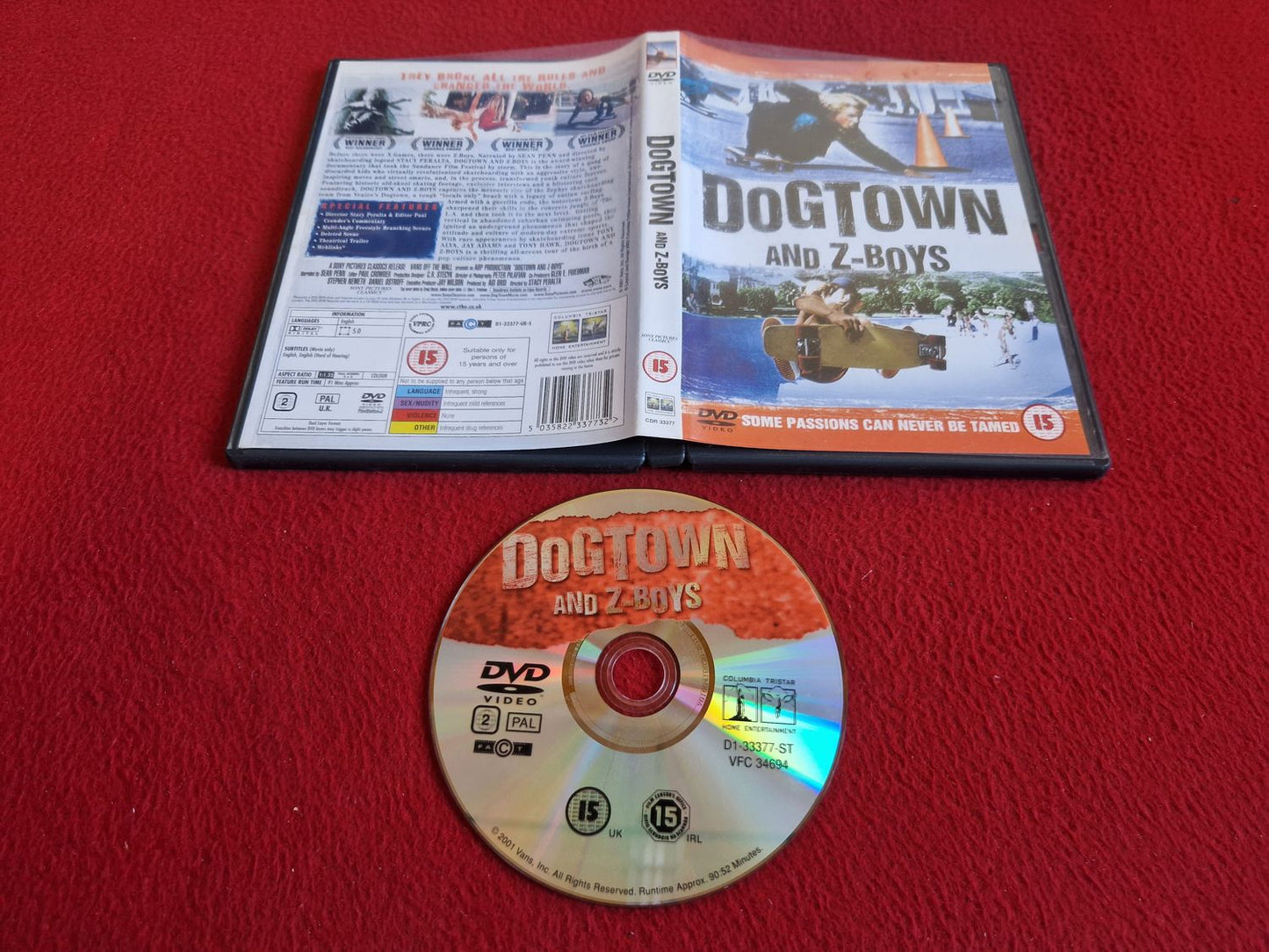 DOGTOWN AND Z-BOYS DVD
