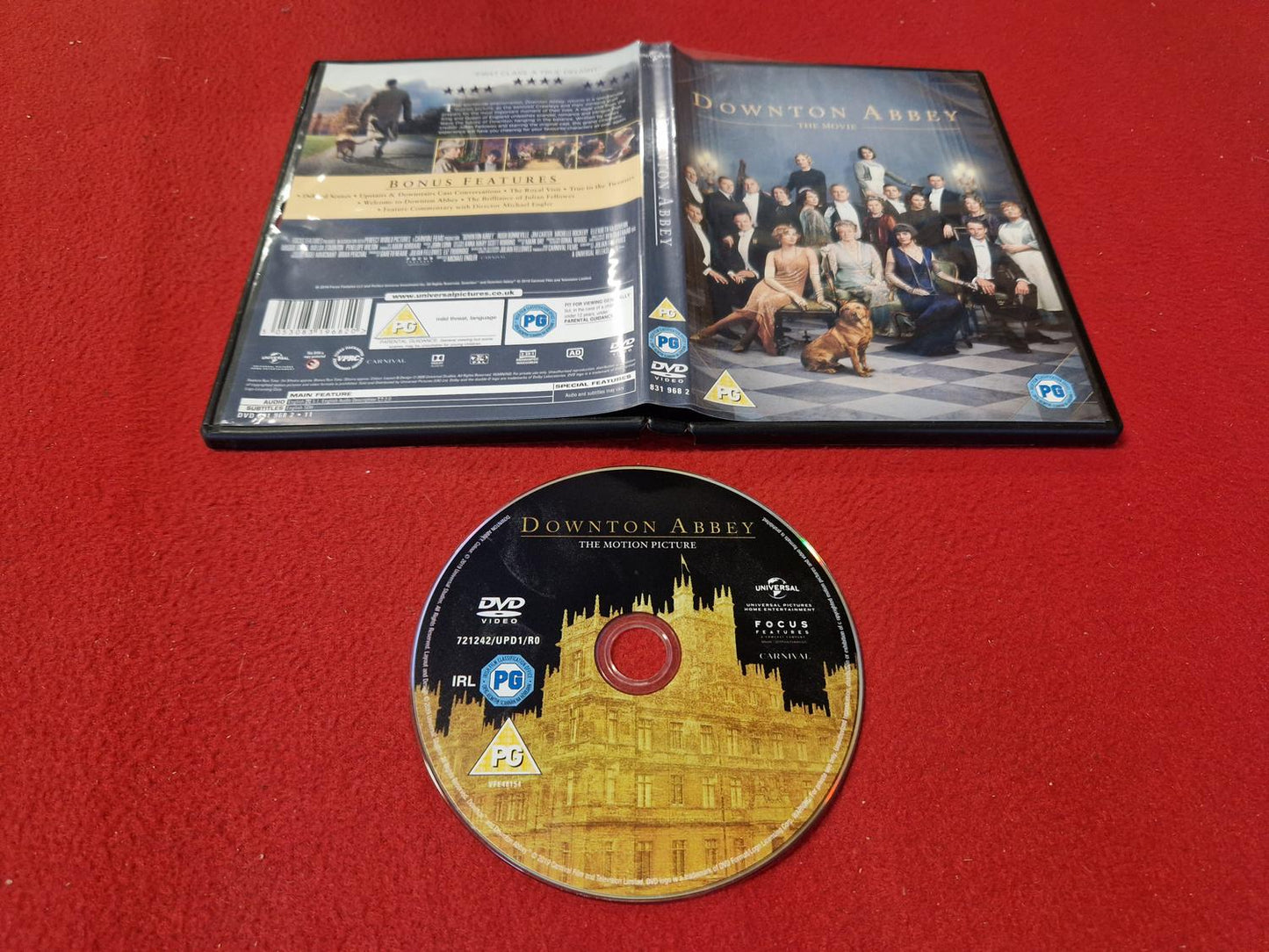 DOWNTON ABBEY till DVD