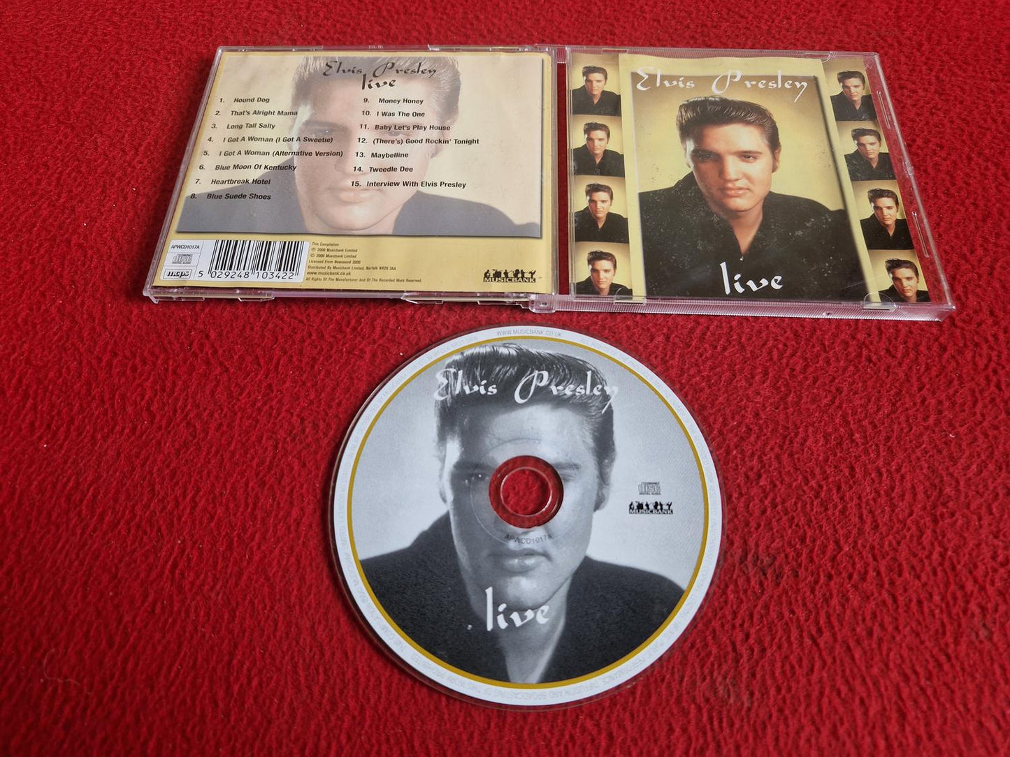 ELVIS PRESLEY LIVE CD