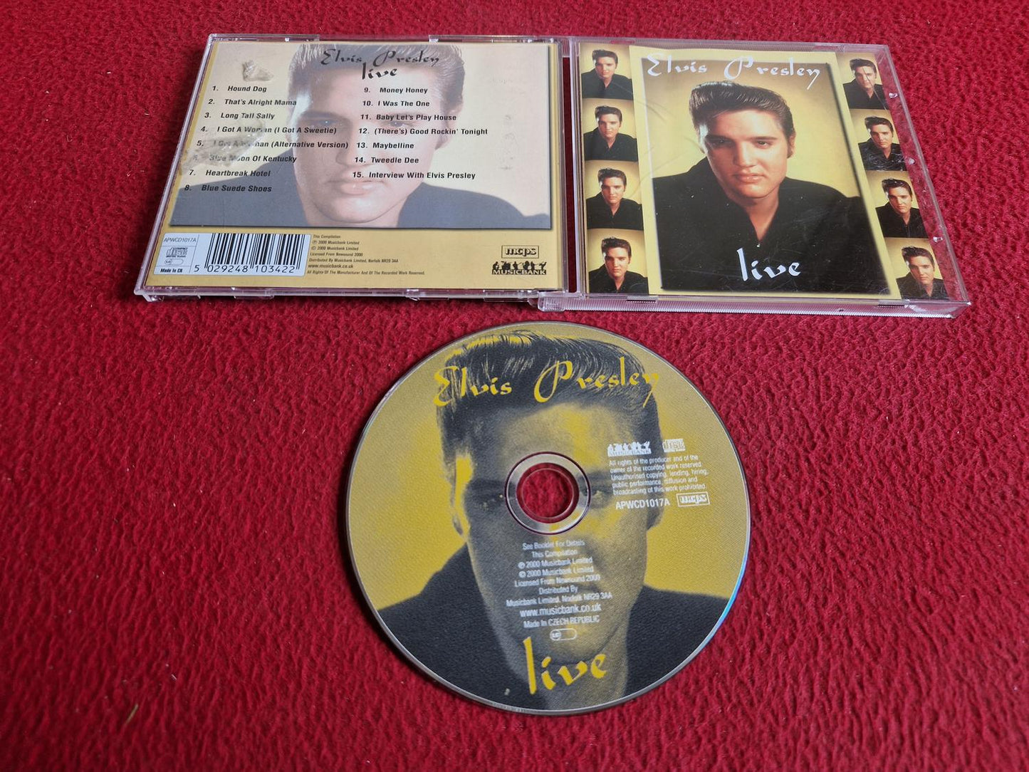 ELVIS PRESLEY LIVE CD