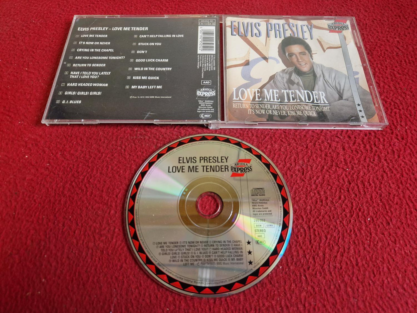ELVIS PRESLEY LOVE ME TENDER CD