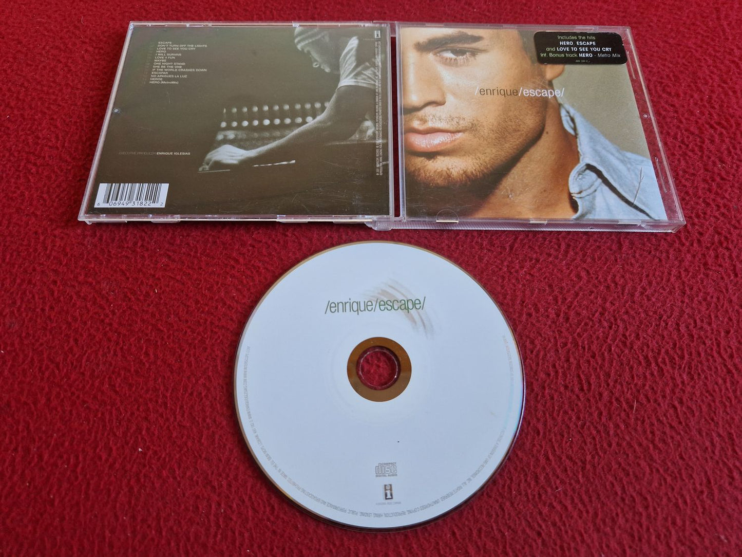 ENRIQUE IGLESIAS ESCAPE CD