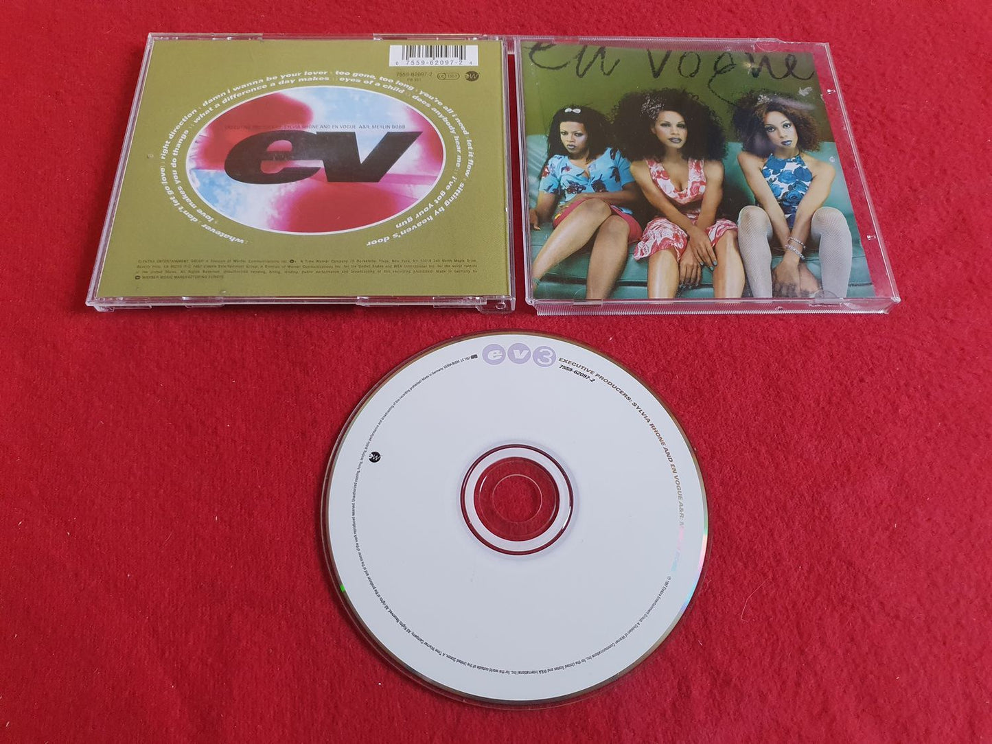 EN VOGUE EV 3 till CD
