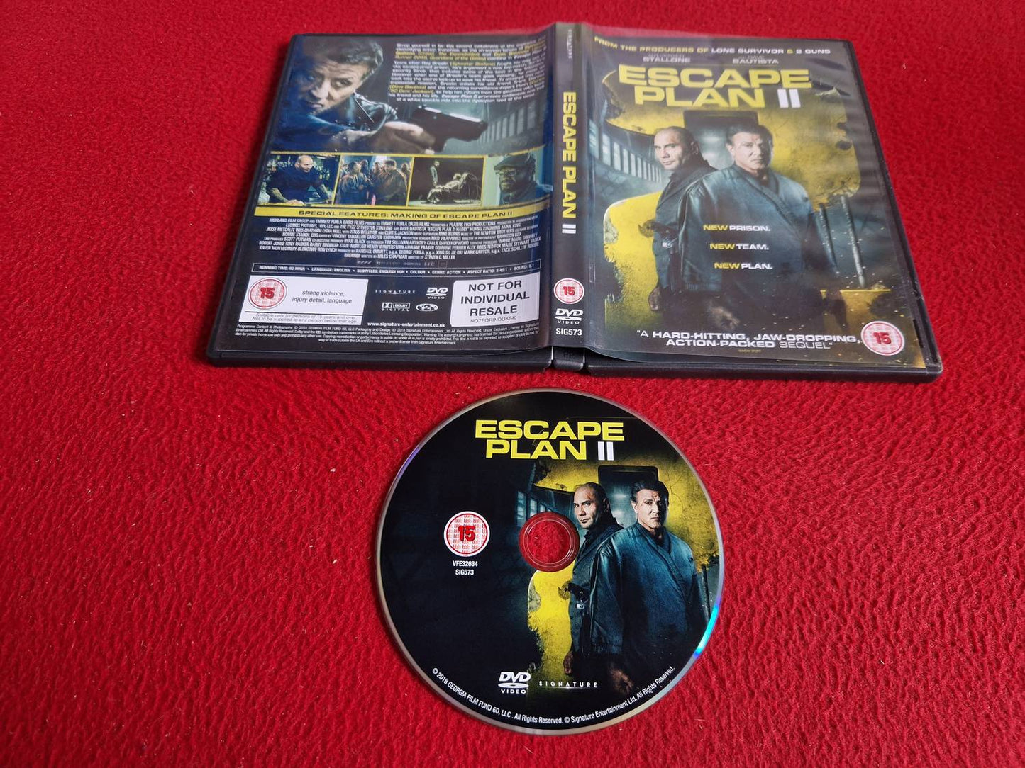 ESCAPE PLAN II 2 DVD