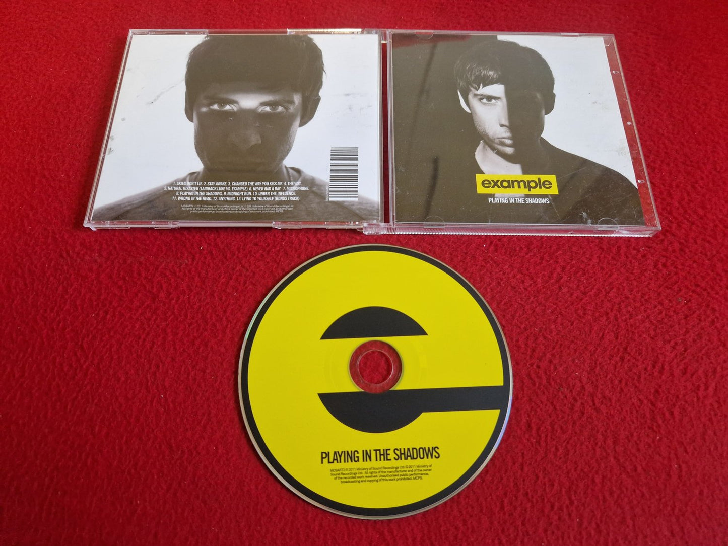 EXAMPLE PLAYING IN THE SHADOWS CD