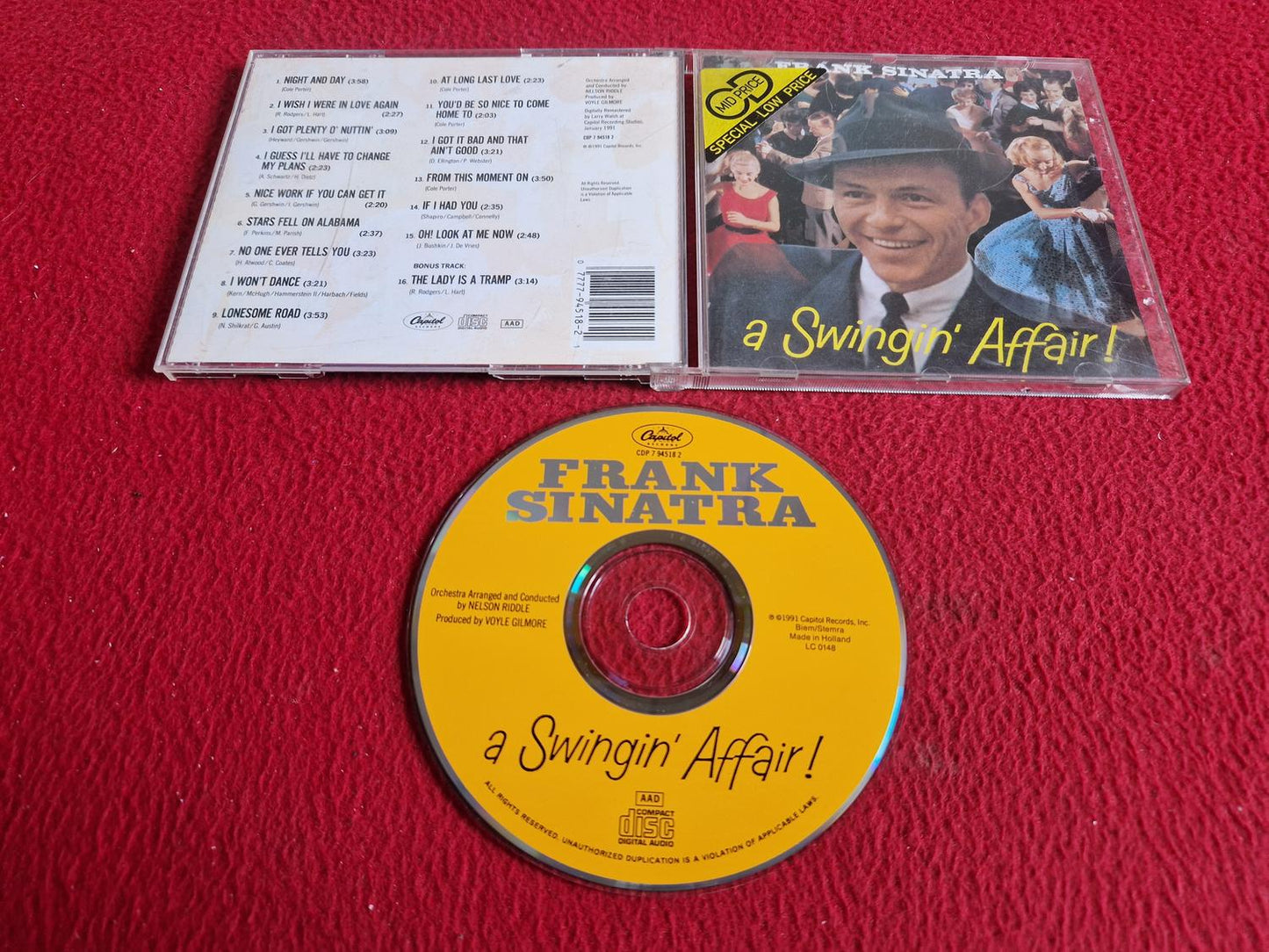 FRANK SINATRA A SWINGIN' AFFAIR! CD