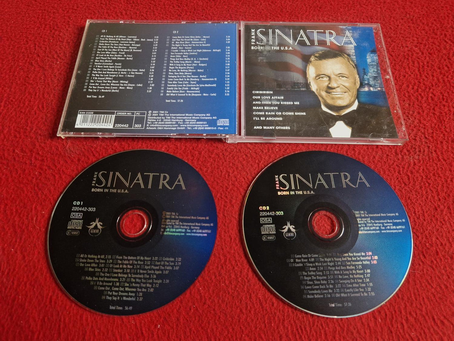 FRANK SINATRA BORN IN THE U.S.A. CD