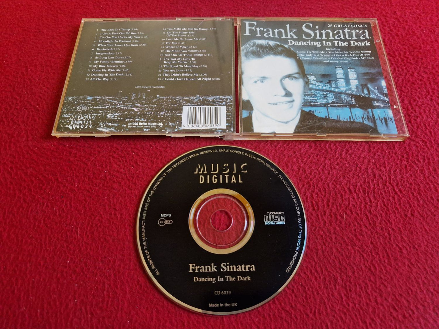 FRANK SINATRA DANCING IN THE DARK CD