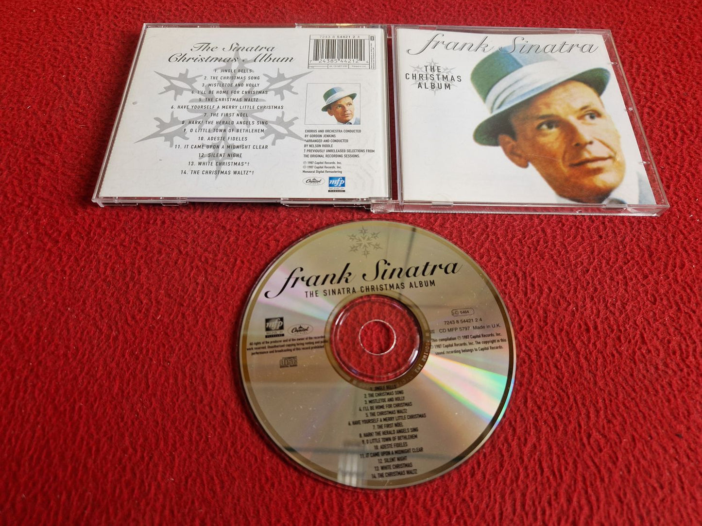 FRANK SINATRA THE CHRISTMAS ALBUM CD