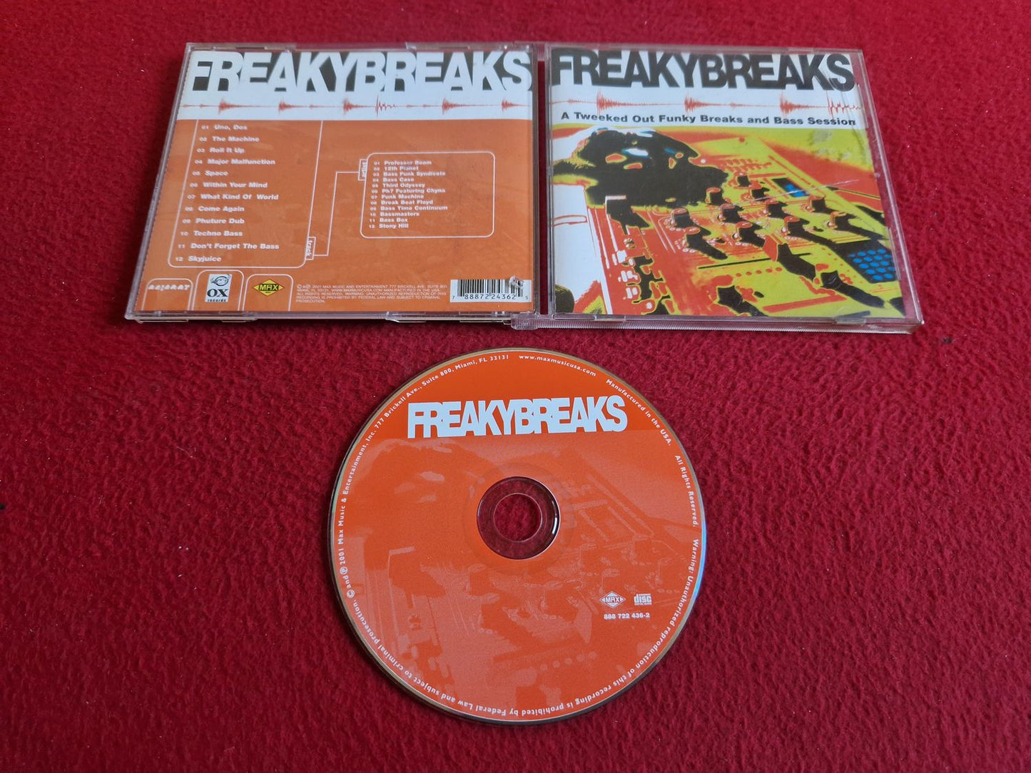 FREAKYBREAKS A TWEEKED OUT FUNKY BREAKS AND BASS SESSION CD