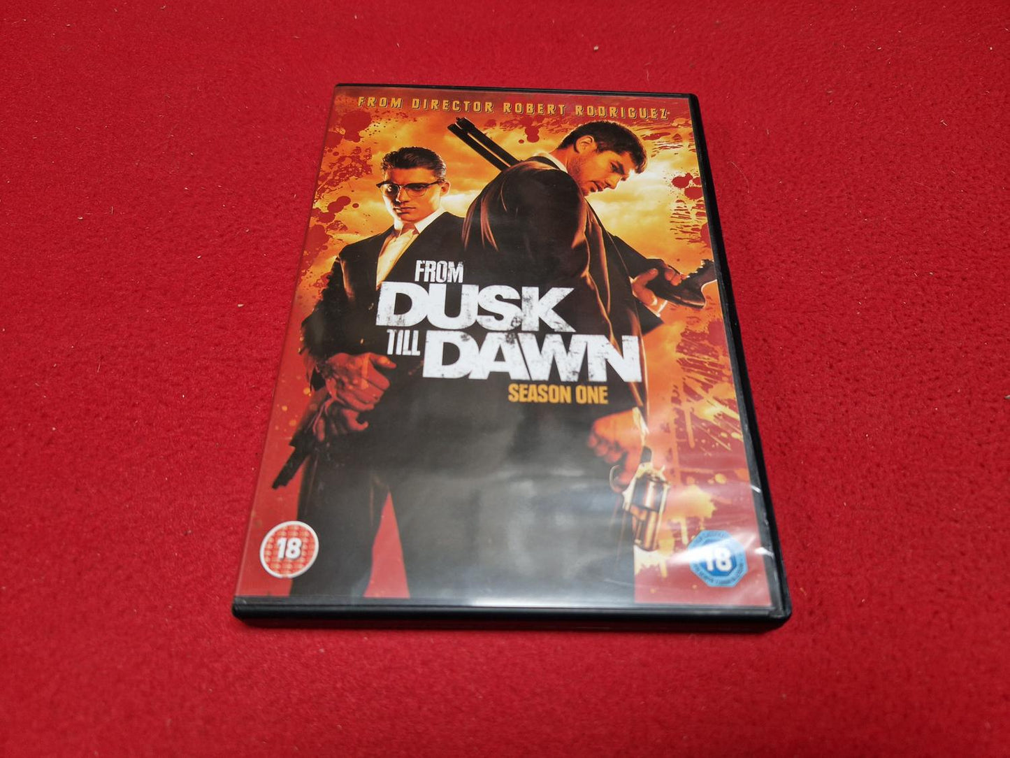 FROM DUSK TILL DAWN SEASON 1 BOX till DVD