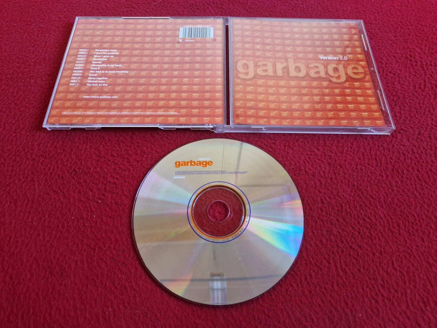 GARBAGE VERSION 2.0 CD