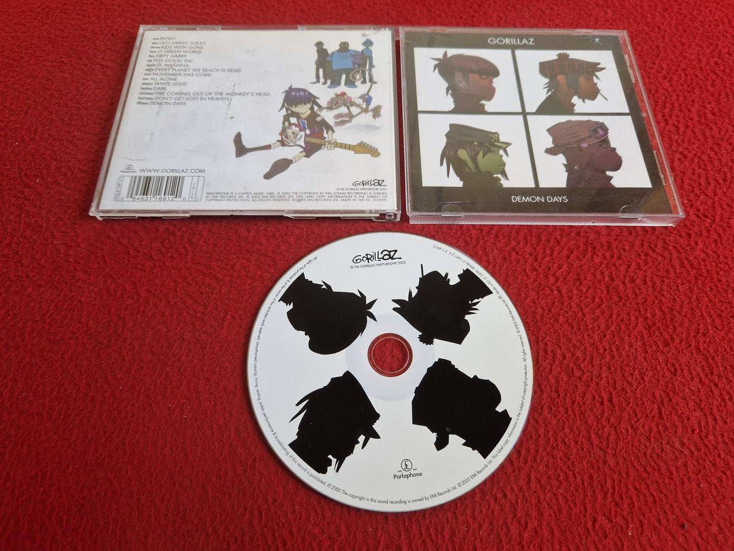 GORILLAZ DEMON DAYS CD