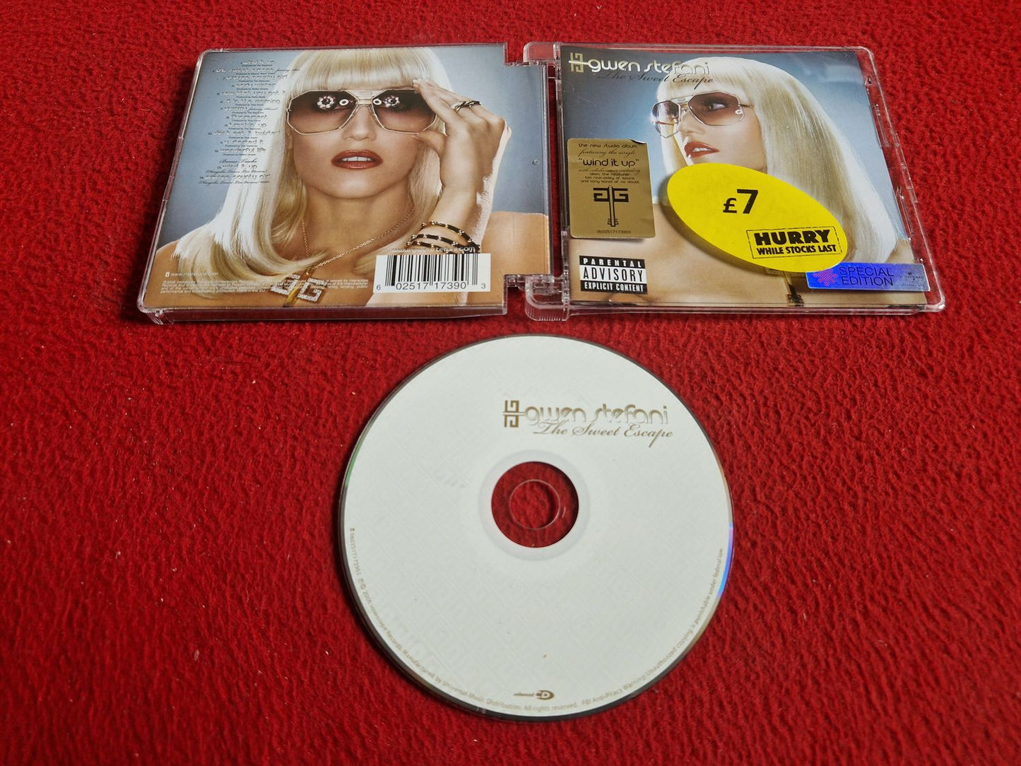 GWEN STEFANI THE SWEET ESCAPE CD