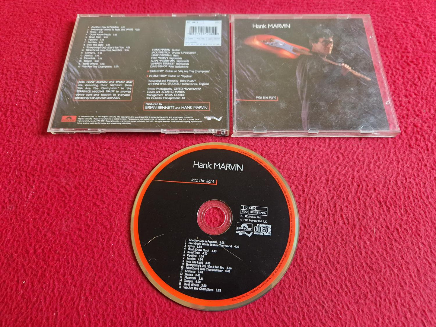 HANK MARVIN INTO THE LIGHT CD