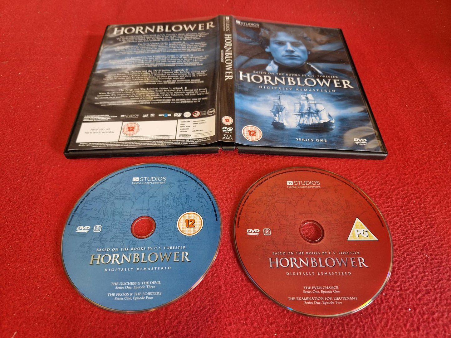 HORNBLOWER SERIES 1 till DVD