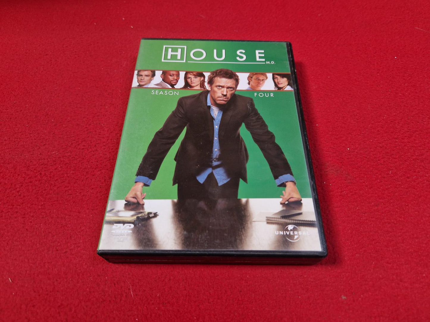 HOUSE SEASON 4 BOX till DVD