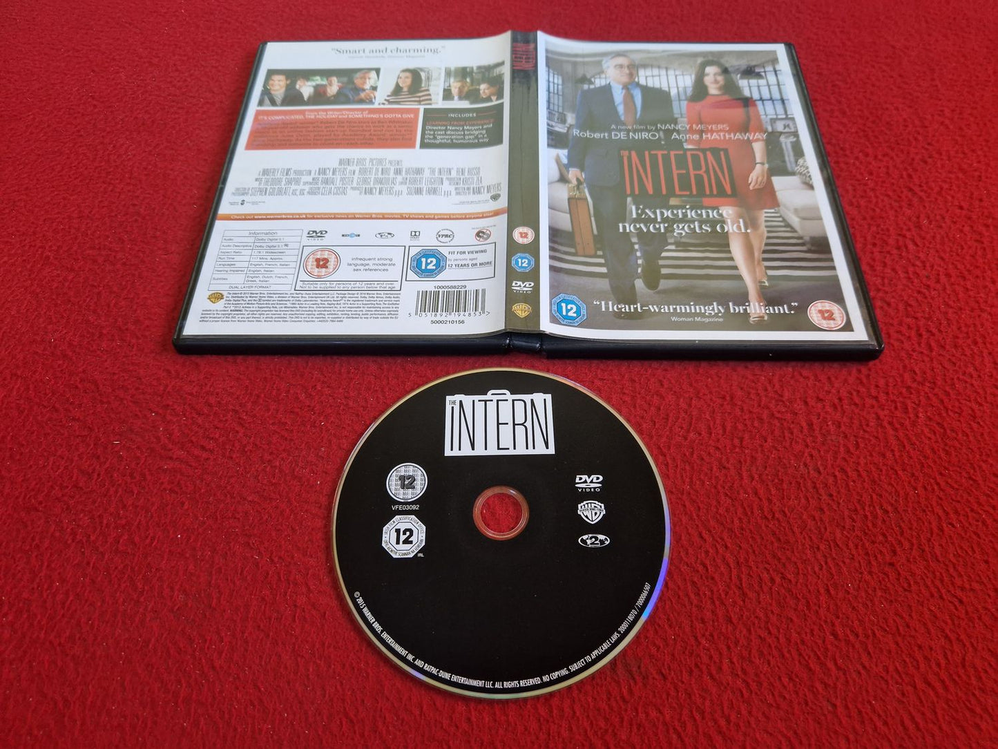 INTERN DVD