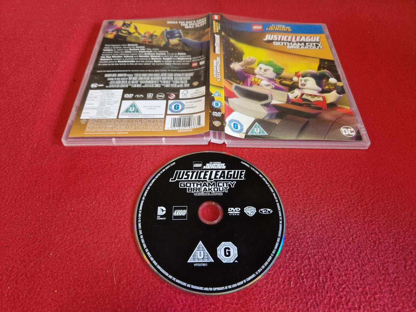 LEGO DC SUPER HEROES JUSTICE LEAGUE GOTHAM CITY BREAKOUT till DVD