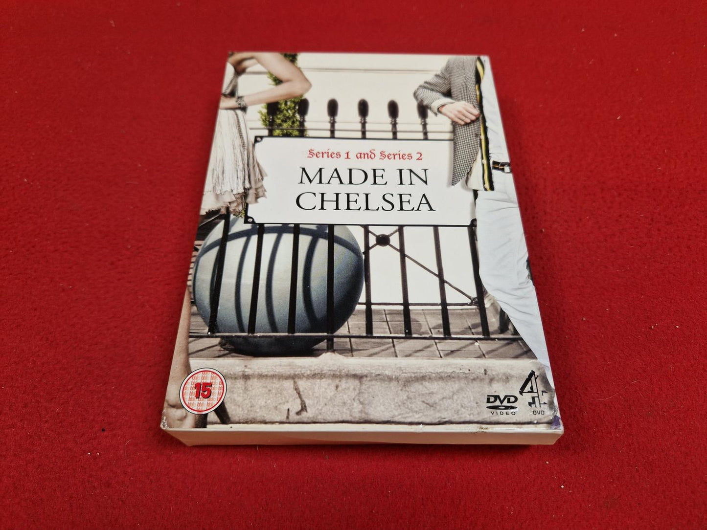 MADE IN CHELSEA SERIES 1 + 2 BOX till DVD