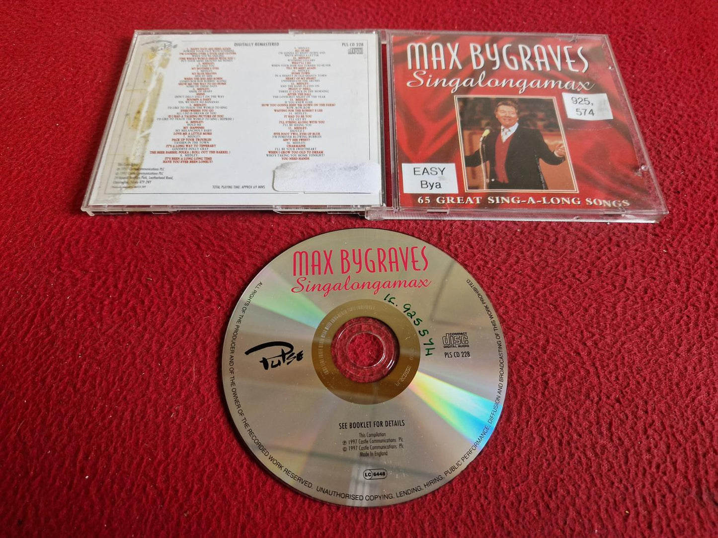 MAX BYGRAVES SINGALONGAMAX CD