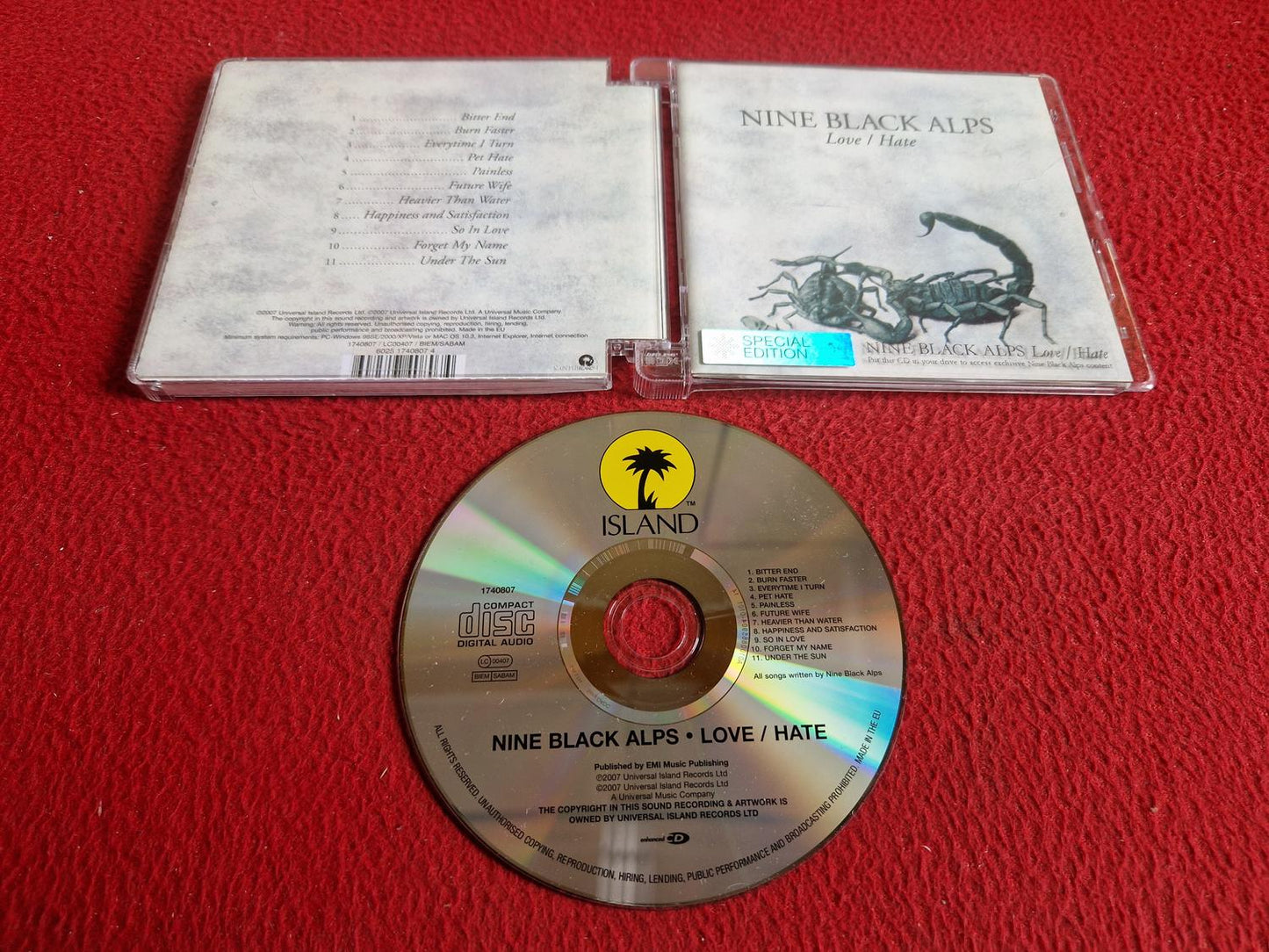 NINE BLACK ALPS LOVE / HATE CD