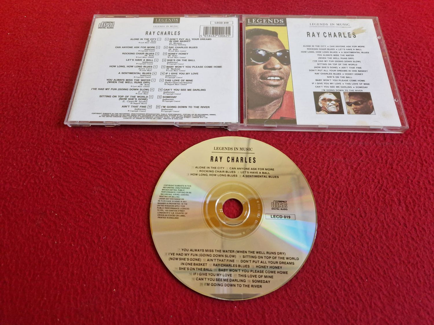 RAY CHARLES LEGENDS IN MUSIC CD