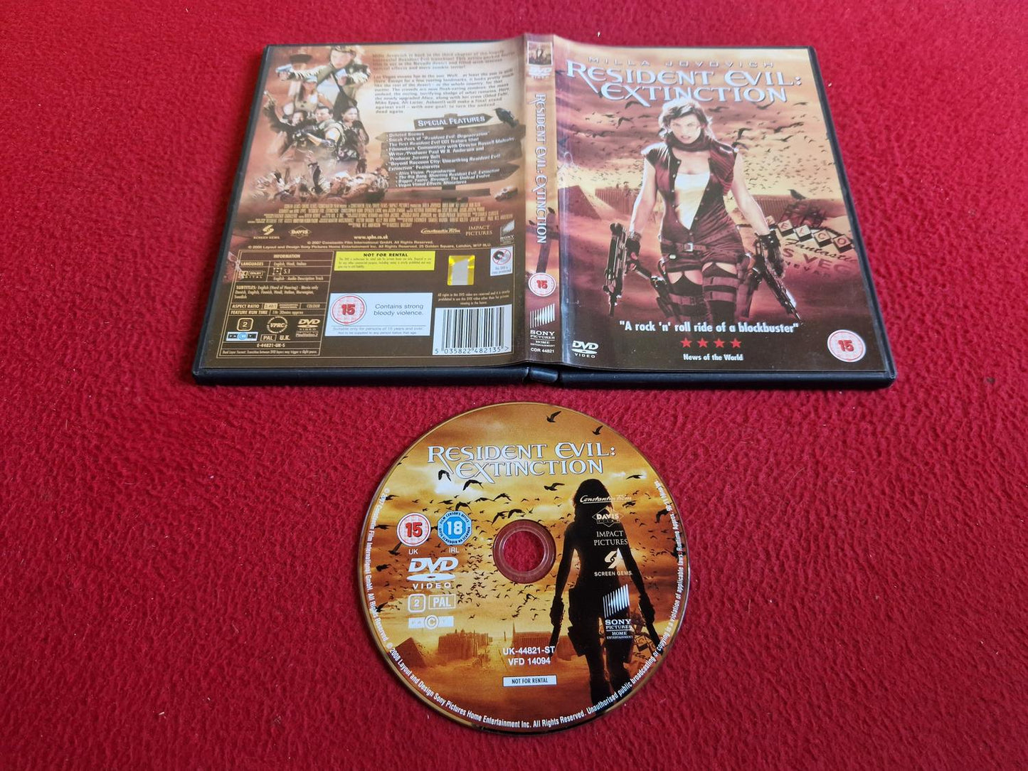 RESIDENT EVIL EXTINCTION DVD