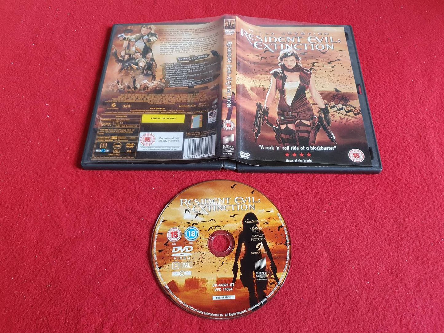 RESIDENT EVIL EXTINCTION till DVD