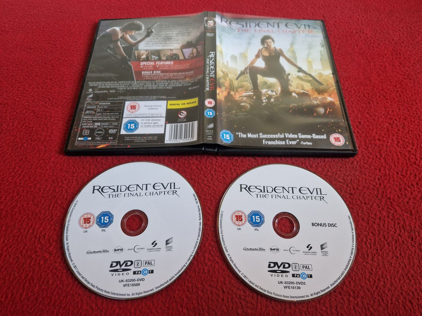 RESIDENT EVIL THE FINAL CHAPTER DVD