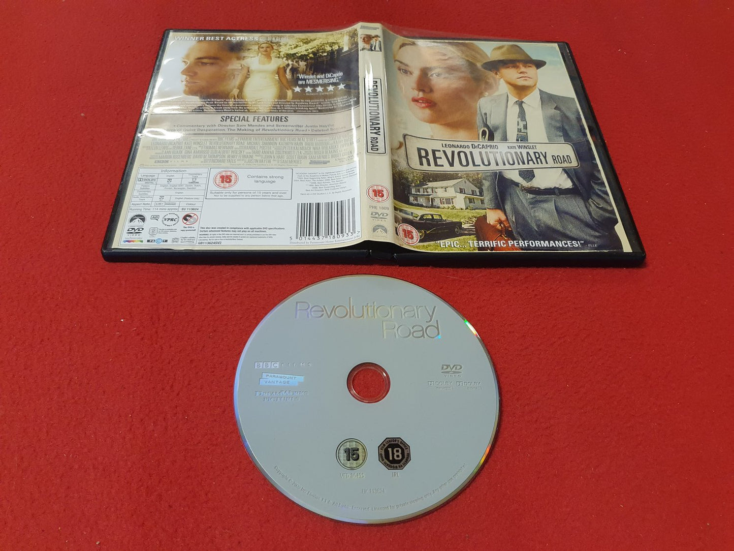 REVOLUTIONARY ROAD till DVD