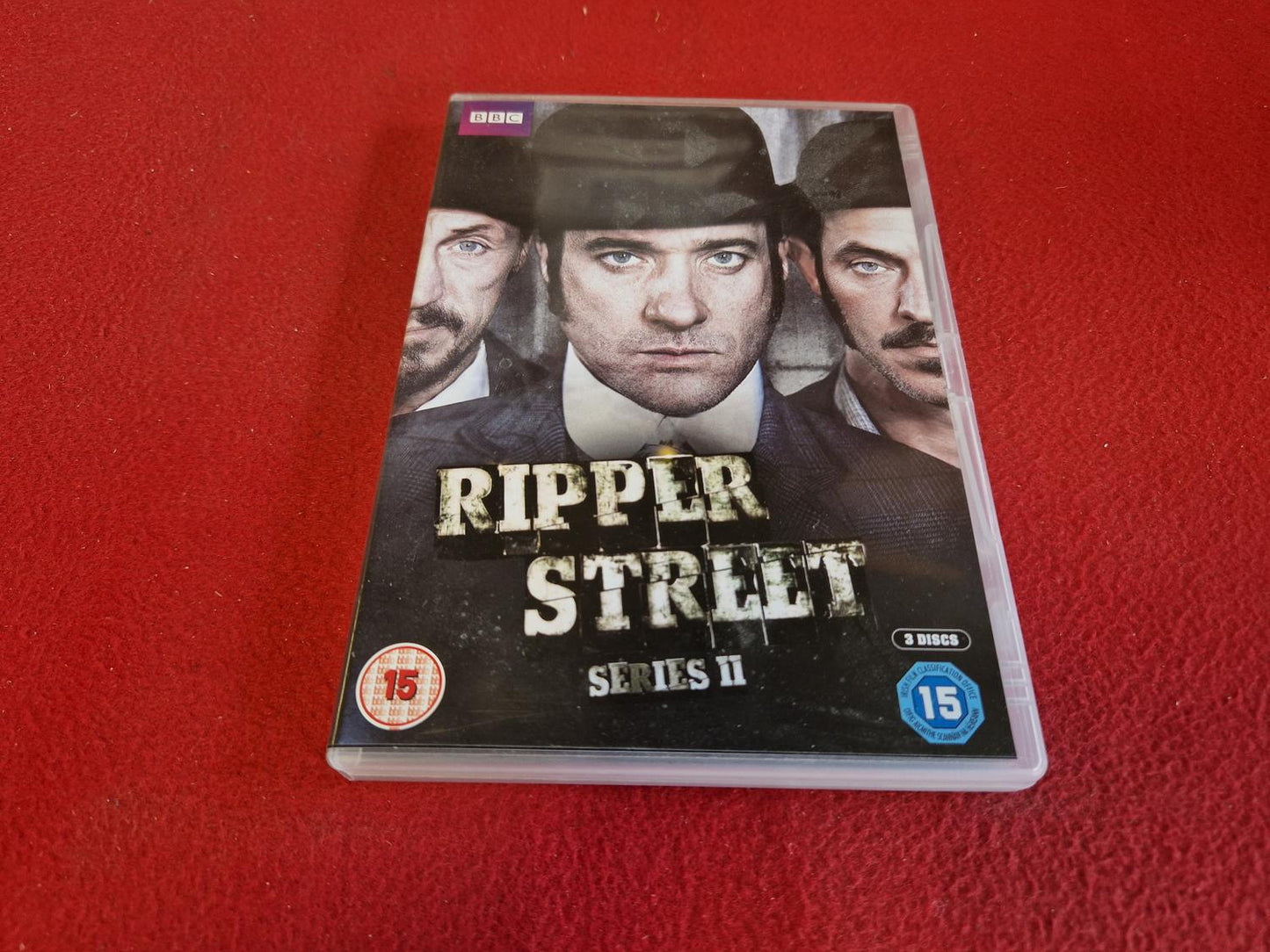 RIPPER STREET SERIES 2 BOX till DVD