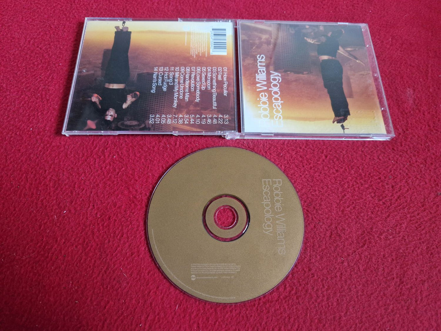 ROBBIE WILLIAMS ESCAPOLOGY CD