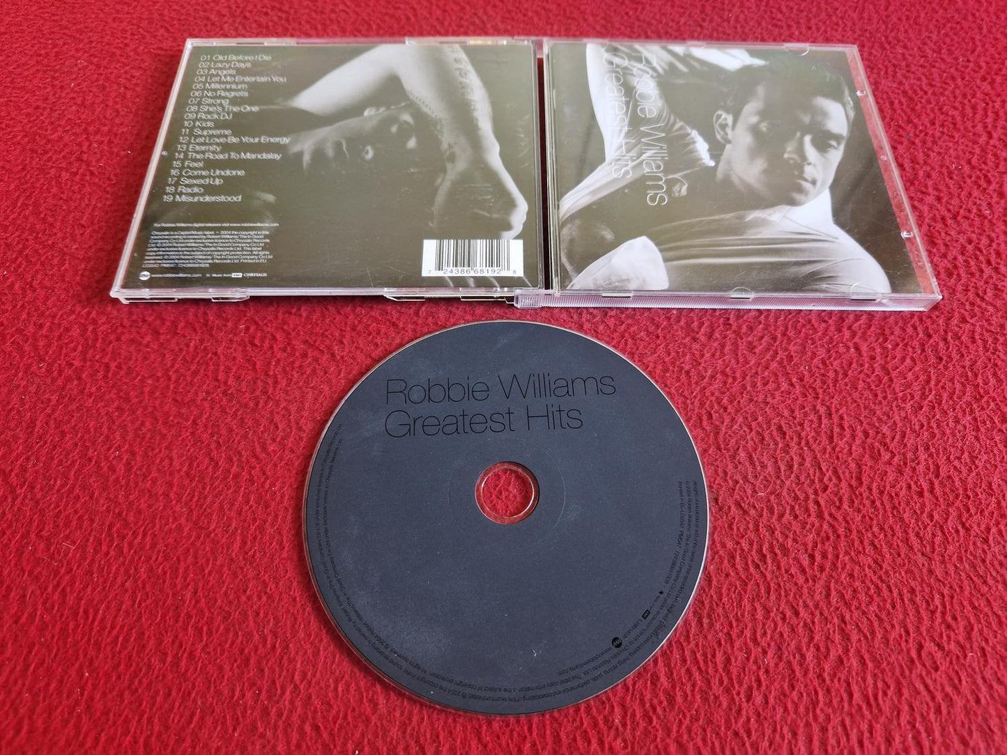 ROBBIE WILLIAMS GREATEST HITS CD