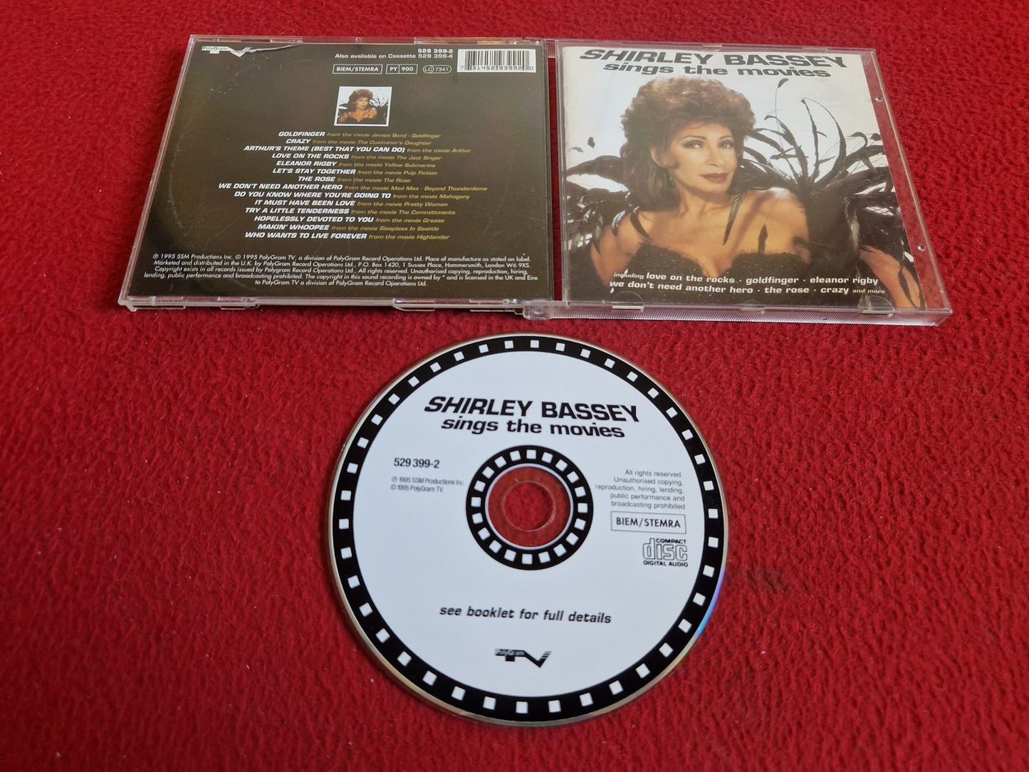 SHIRLEY BASSEY SINGS THE MOVIES CD