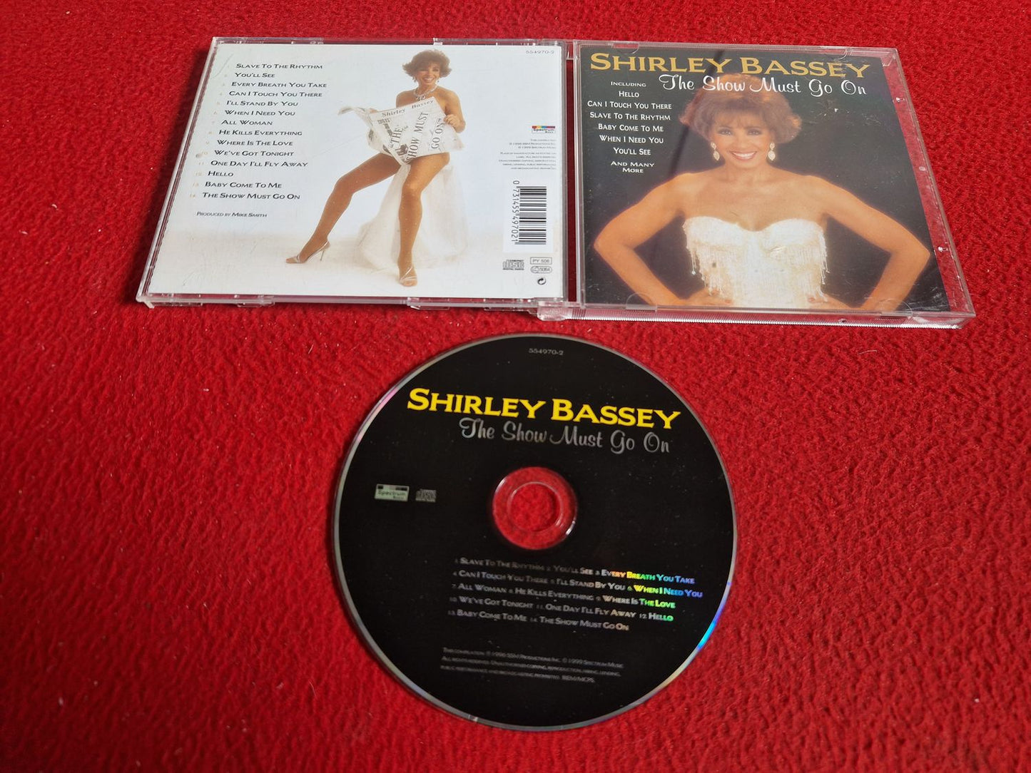 SHIRLEY BASSEY THE SHOW MUST GO ON CD