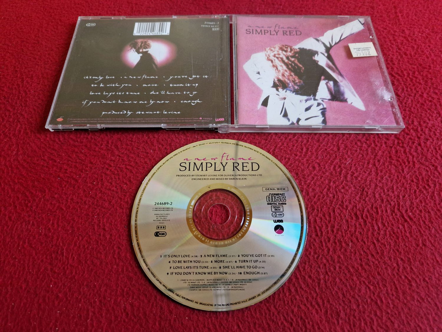 SIMPLY RED A NEW FLAME CD