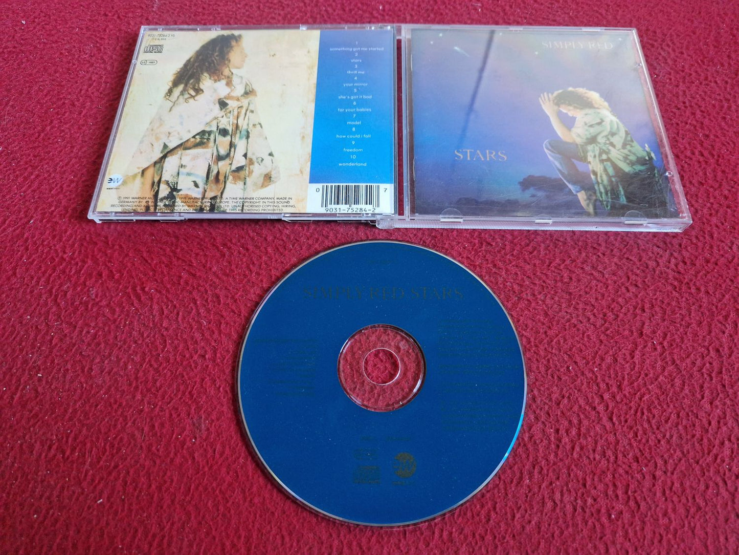 SIMPLY RED STARS CD