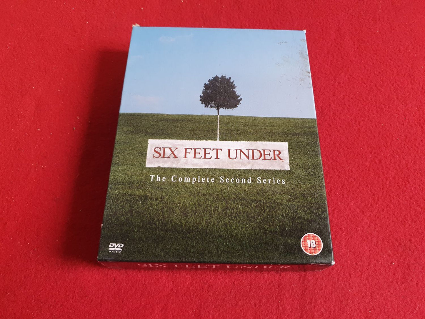SIX FEET UNDER SERIES 2 BOX till DVD