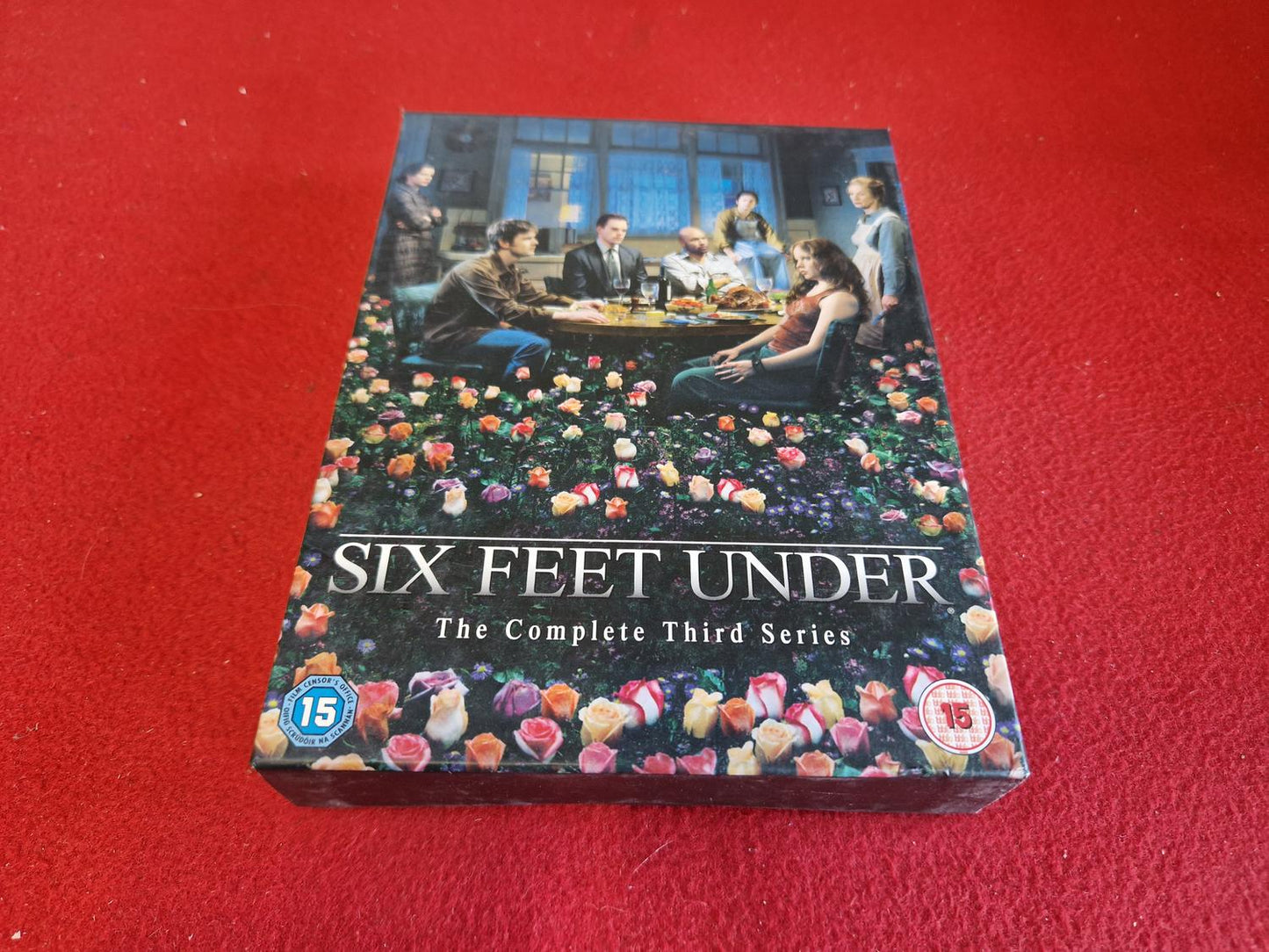 SIX FEET UNDER THE COMPLETE SERIES 3 BOX till DVD