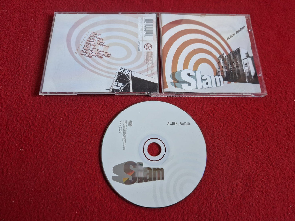 SLAM ALIEN RADIO till CD