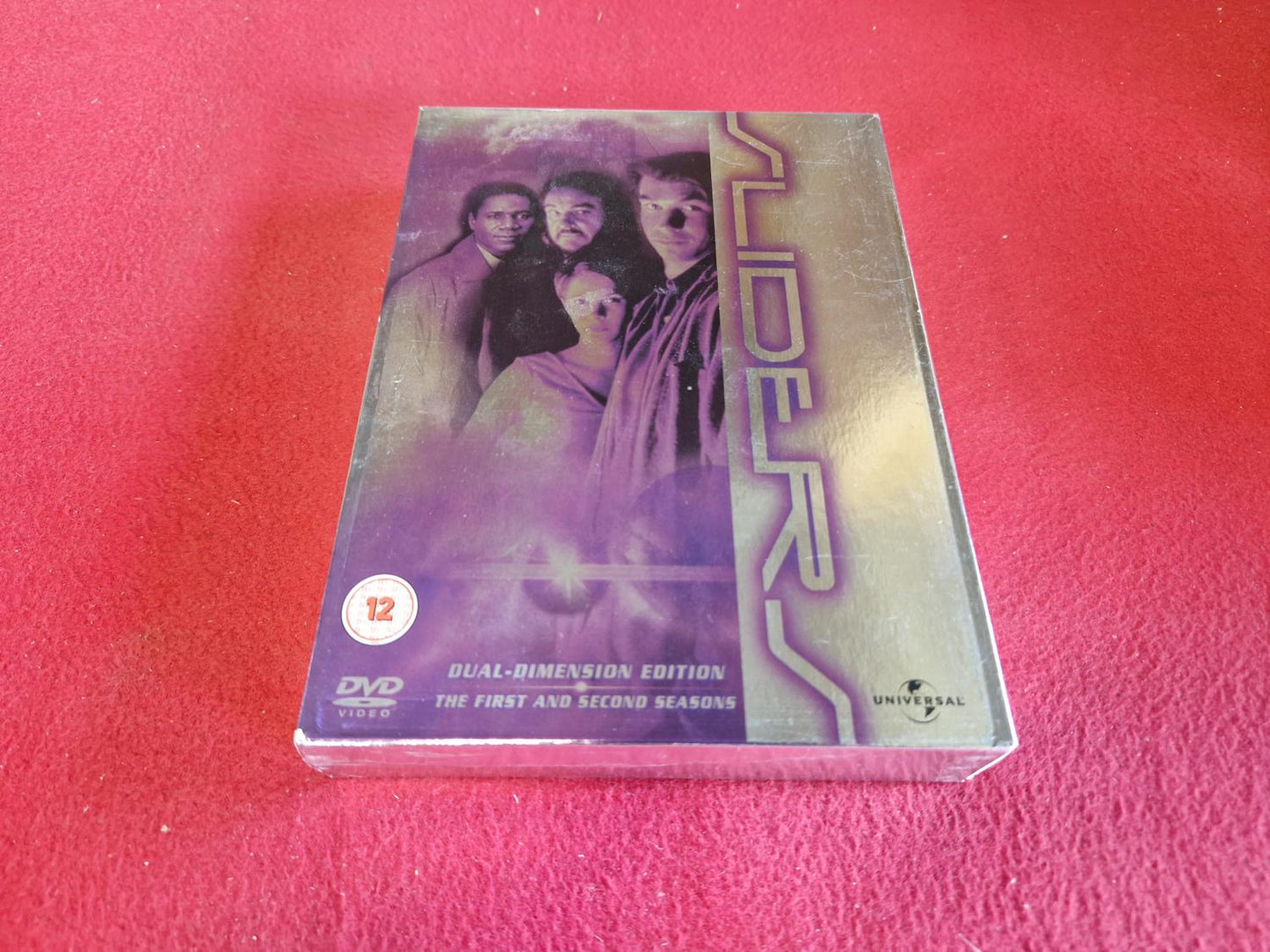 SLIDERS SEASONS 1 & 2 BOX till DVD